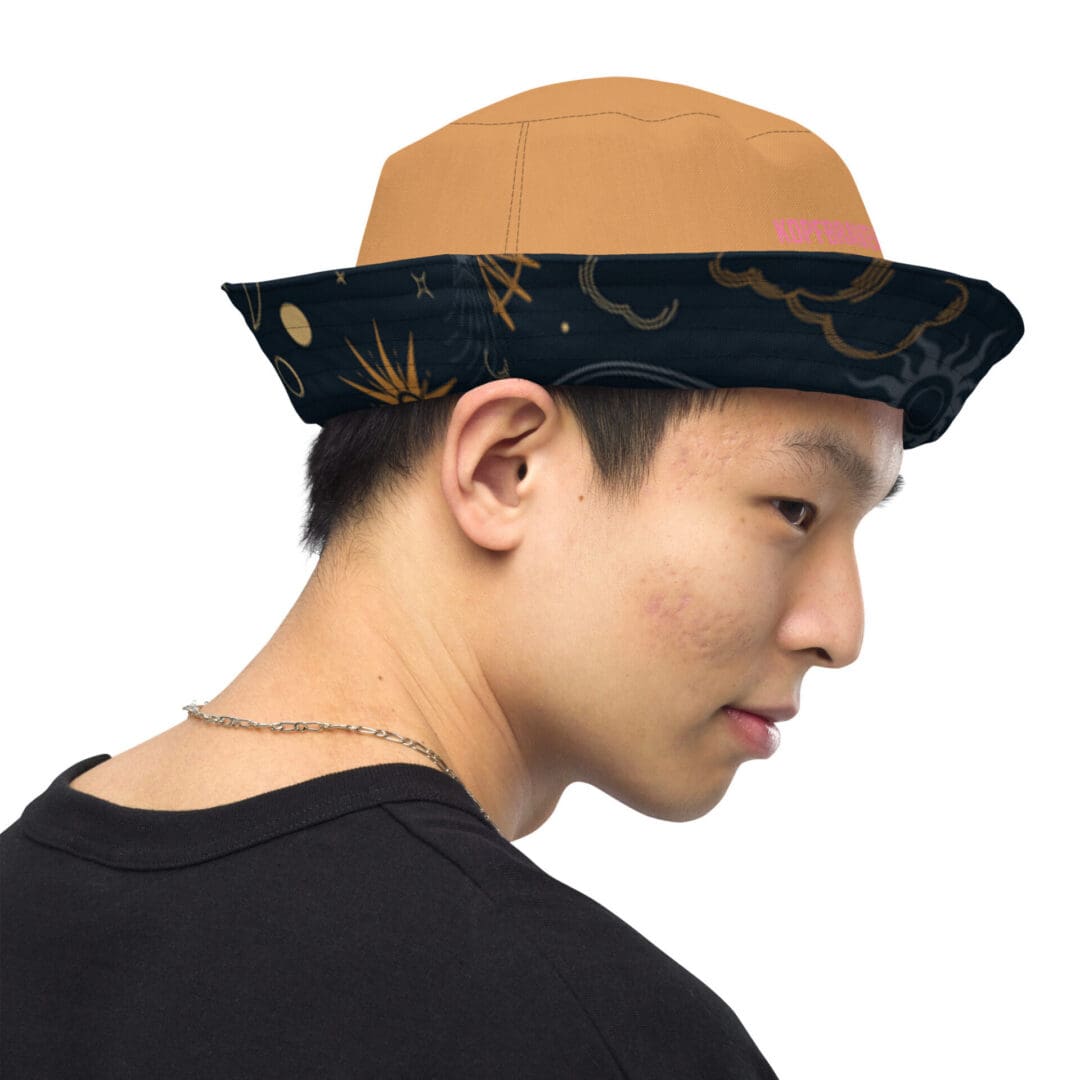 KDPF Braveheart Venue Reversible Silver Bucket Hat - Image 17